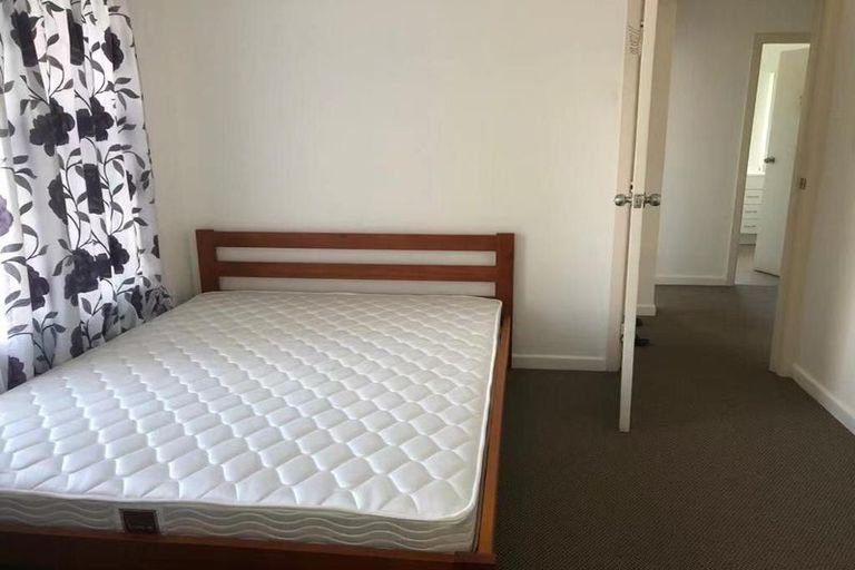 Photo of property in 50 Rata Street, New Lynn, Auckland, 0600