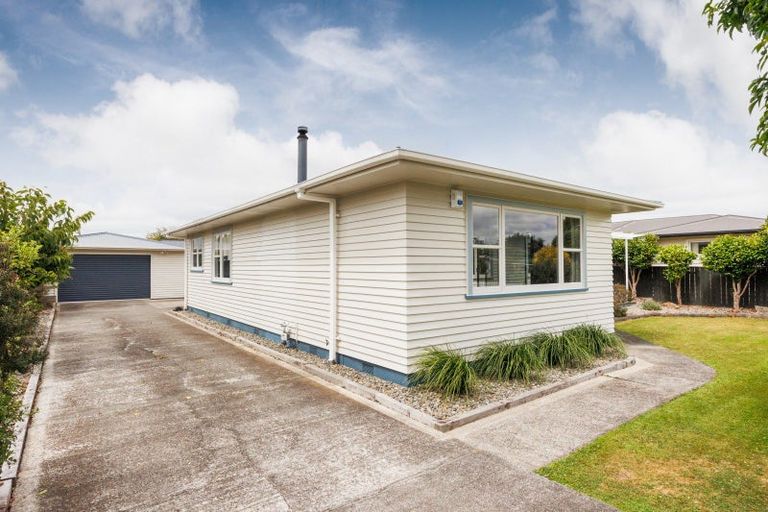 Photo of property in 23 Anglesey Place, Awapuni, Palmerston North, 4412