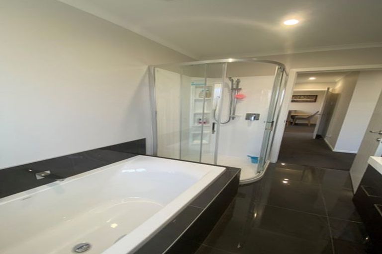 Photo of property in 6 Varsity Heights, Fitzherbert, Palmerston North, 4410