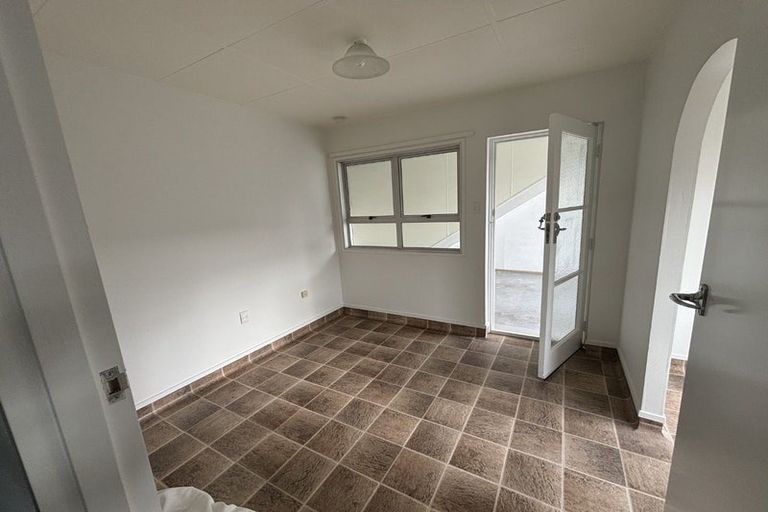 Photo of property in 3/8 Lee Road, Taradale, Napier, 4112