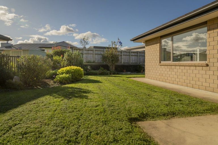 Photo of property in 44 Leeward Drive, Whitianga, 3510