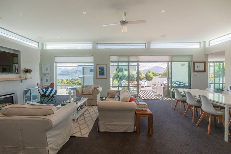 Photo of property in 15 Faulks Terrace, Wanaka, 9305