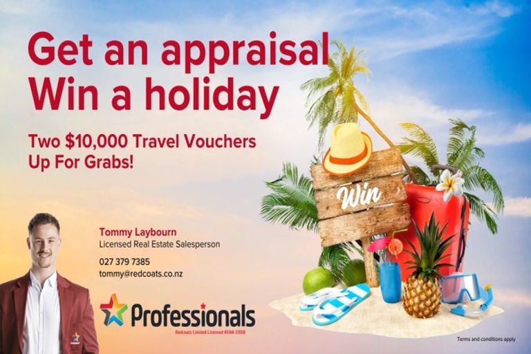 Photo of property in 102 Pinehaven Road, Pinehaven, Upper Hutt, 5019