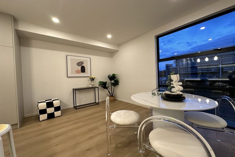 Photo of property in 2/379 Great South Road, Papatoetoe, Auckland, 2025