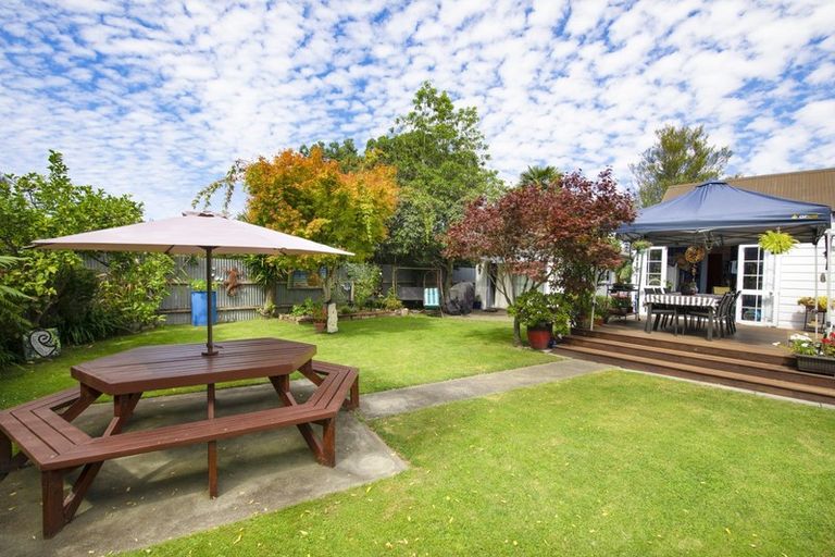 Photo of property in 45 Avondale Road, Taradale, Napier, 4112