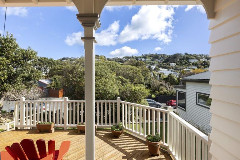 Photo of property in 33 Mckinley Crescent, Brooklyn, Wellington, 6021