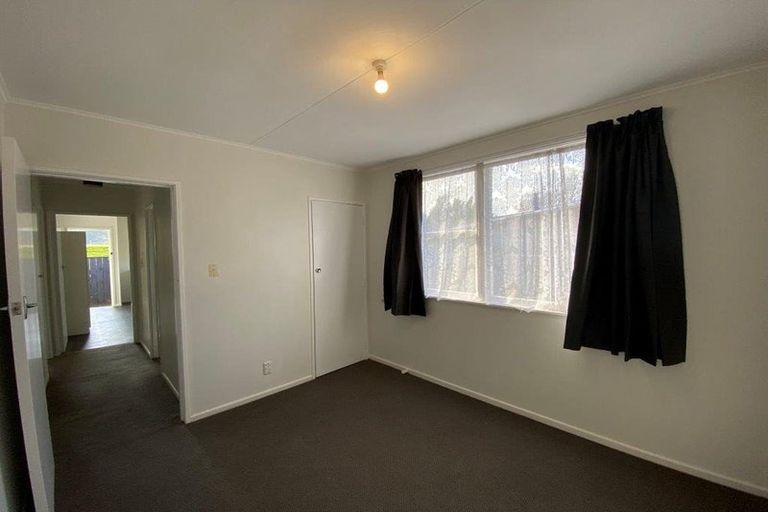 Photo of property in 2/113 Clouston Park Road, Clouston Park, Upper Hutt, 5018