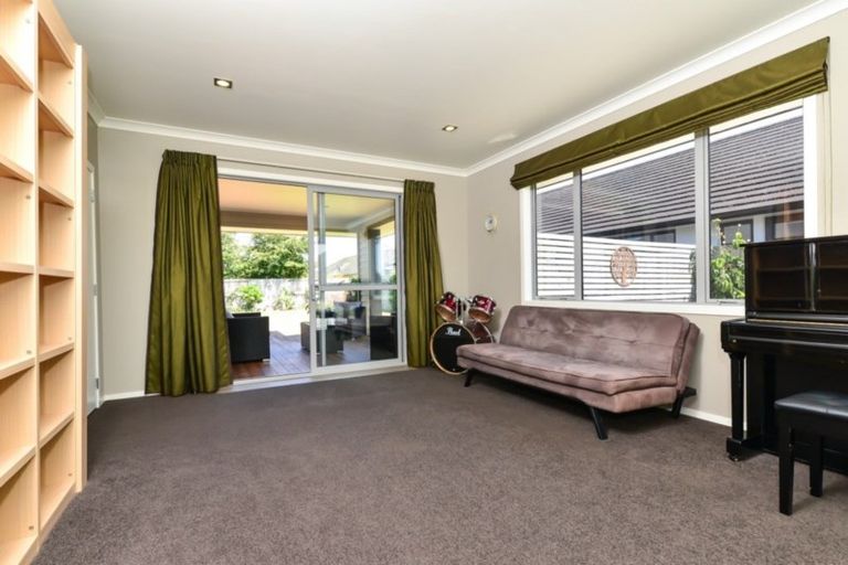 Photo of property in 13 Isobel Hodgson Drive, Cambridge, 3434