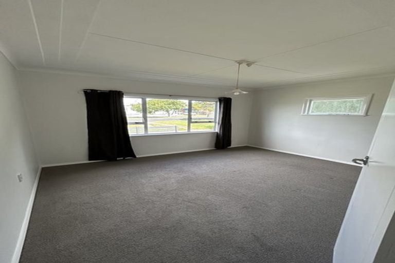 Photo of property in 18 Seyton Street, Stratford, 4332