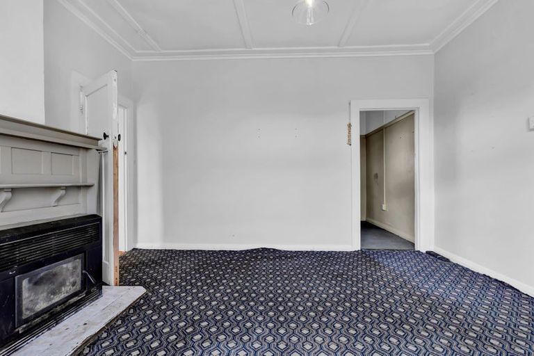 Photo of property in 46 Waihi Road, Hawera, 4610