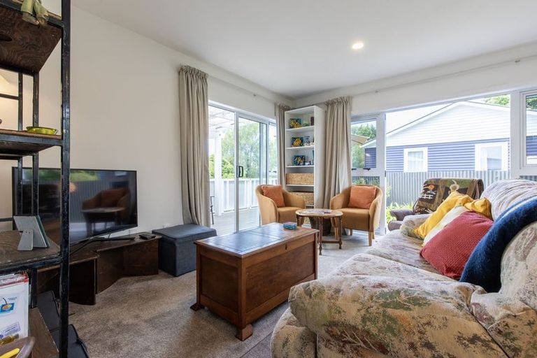 Photo of property in 146 Te Rangitautahanga Road, Turangi, 3334