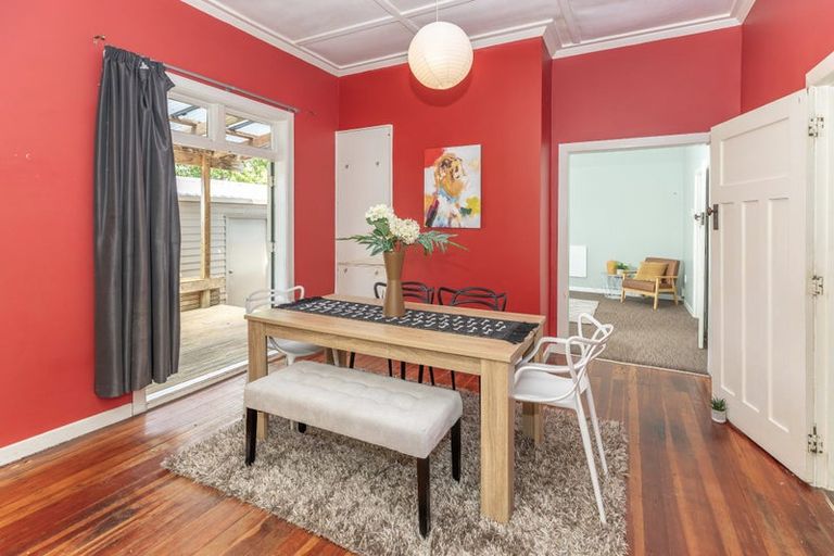 Photo of property in 17 Bettina Road, Fairfield, Hamilton, 3214