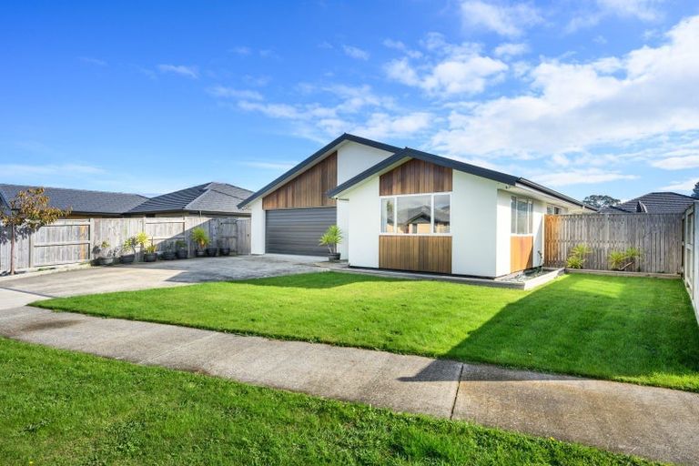 Photo of property in 6 Monarch Drive, Ashhurst, 4810