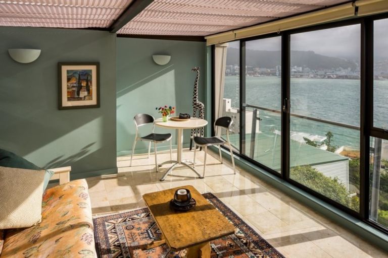 Photo of property in 9u9 Wilkinson Street, Oriental Bay, Wellington, 6011