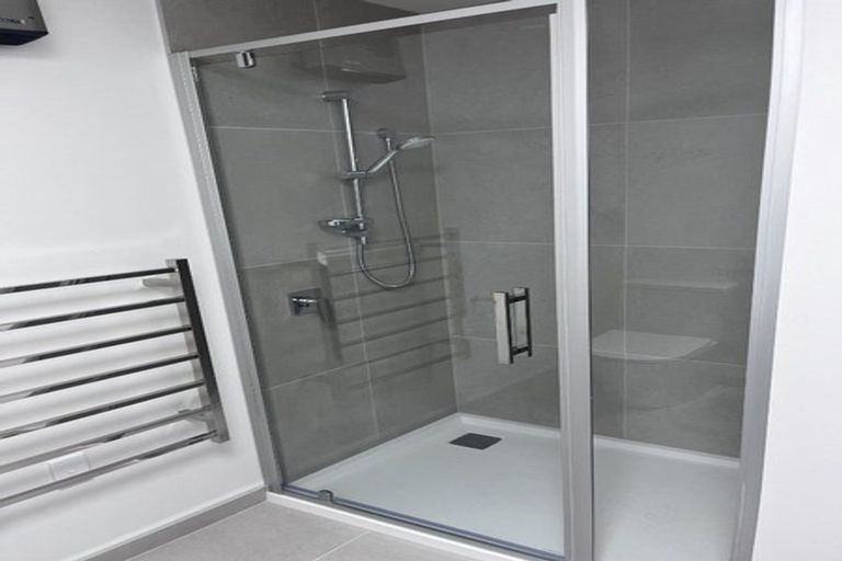 Photo of property in 4/10 Goldsmith Place, Waltham, Christchurch, 8023