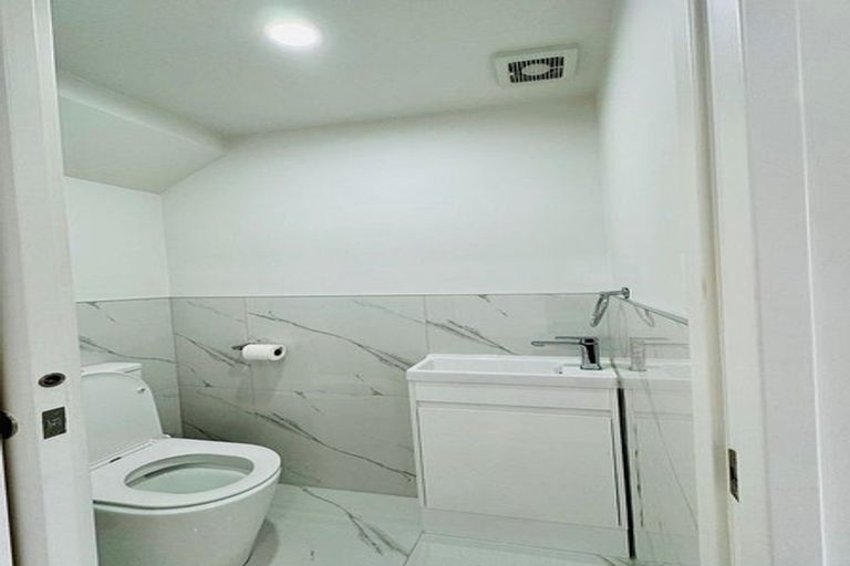 Photo of property in 1/30 Arnwood Street, Manurewa, Auckland, 2102