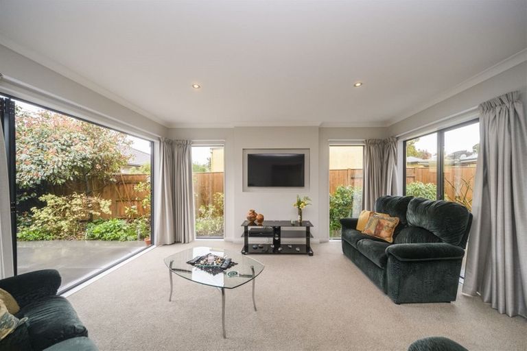 Photo of property in 11a Margaret Street, Roslyn, Palmerston North, 4414