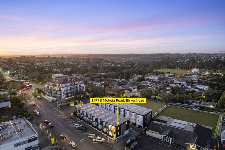 Photo of property in 1/97b Mokoia Road, Birkenhead, Auckland, 0626
