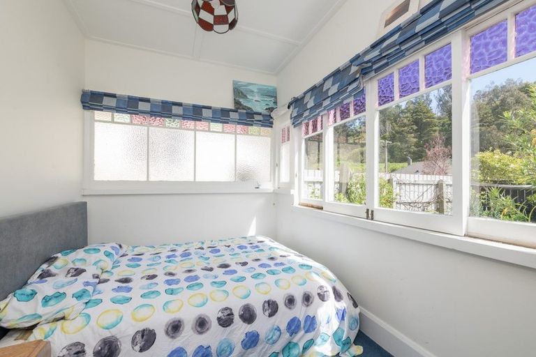 Photo of property in 129 Tipahi Street, Nelson South, Nelson, 7010