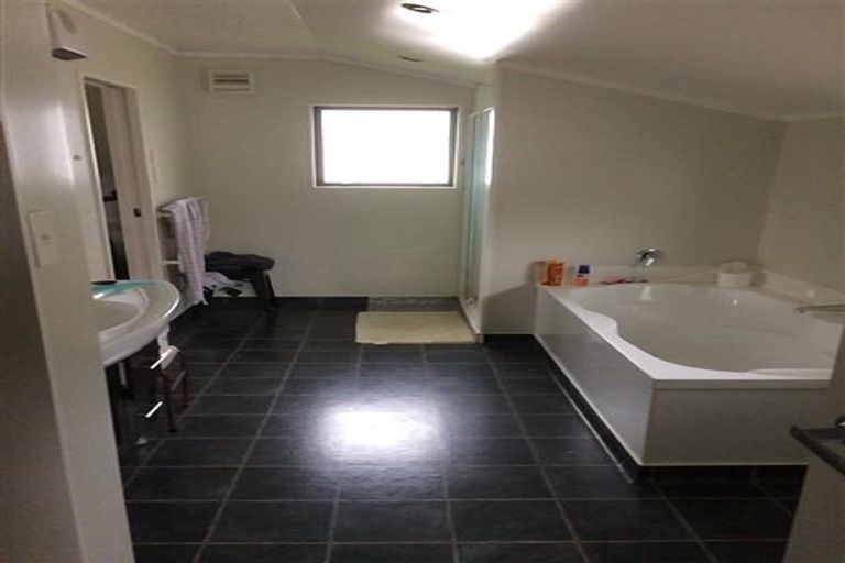 Photo of property in 2 Te Pene Avenue, Titahi Bay, Porirua, 5022