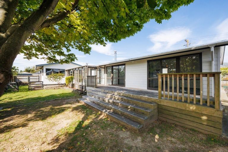 Photo of property in 23 Rata Street, Tokomaru, Palmerston North, 4474