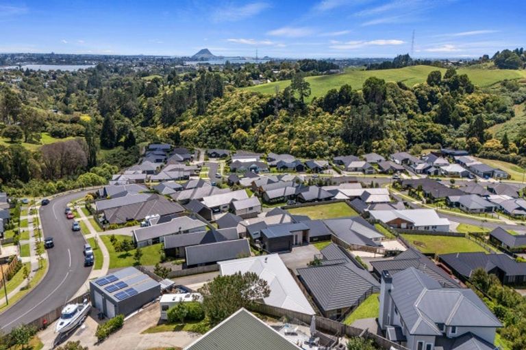Photo of property in 68 Adler Drive, Ohauiti, Tauranga, 3112