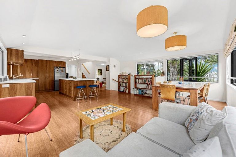 Photo of property in 58a Aramoana Avenue, Devonport, Auckland, 0624