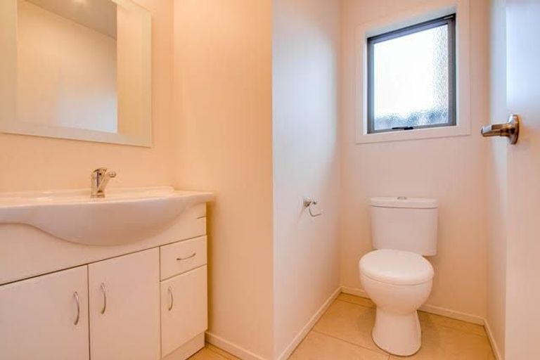 Photo of property in 37 Pembroke Street, Taradale, Napier, 4112