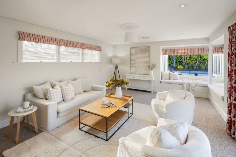 Photo of property in 74 Princes Street, Cambridge, 3434