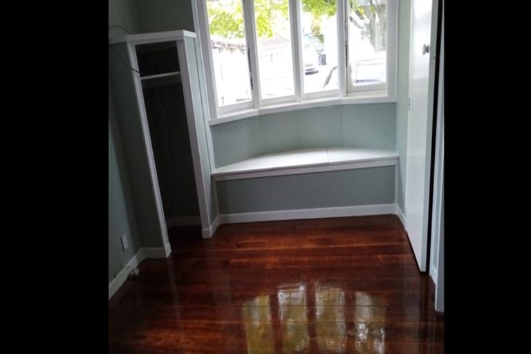 Photo of property in 5 Raeburne Street, Te Awamutu, 3800