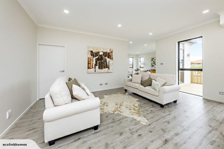 Photo of property in 11 Lavey Road, Flat Bush, Auckland, 2019