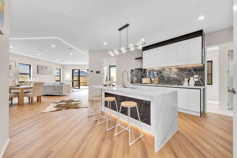 Photo of property in 22 Koromeke Street, Flat Bush, Auckland, 2019