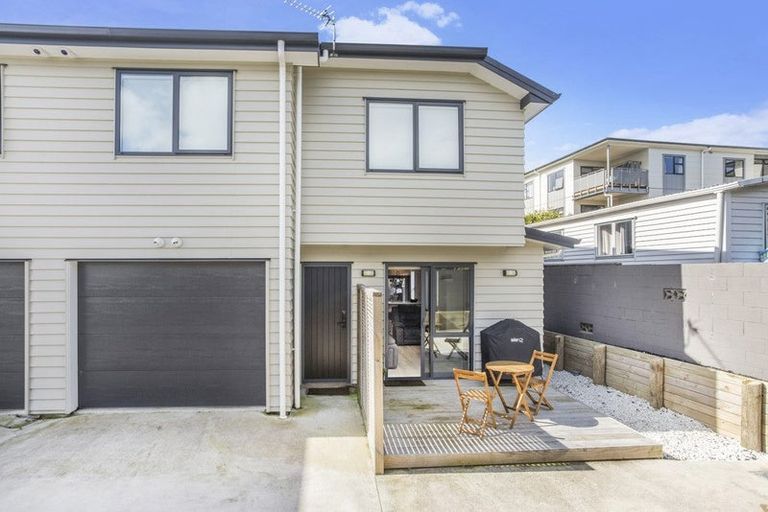Photo of property in 48b Kemble Close, Mangere, Auckland, 2022