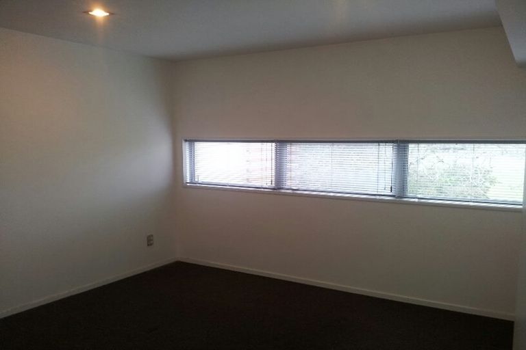 Photo of property in 2a Meredith Street, Addington, Christchurch, 8024