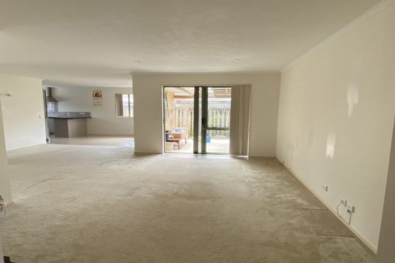 Photo of property in 114a Kimpton Road, Papatoetoe, Auckland, 2025