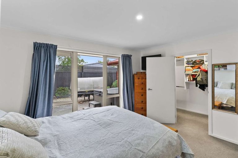 Photo of property in 4/7 Wineberry Avenue, Amberley, 7410