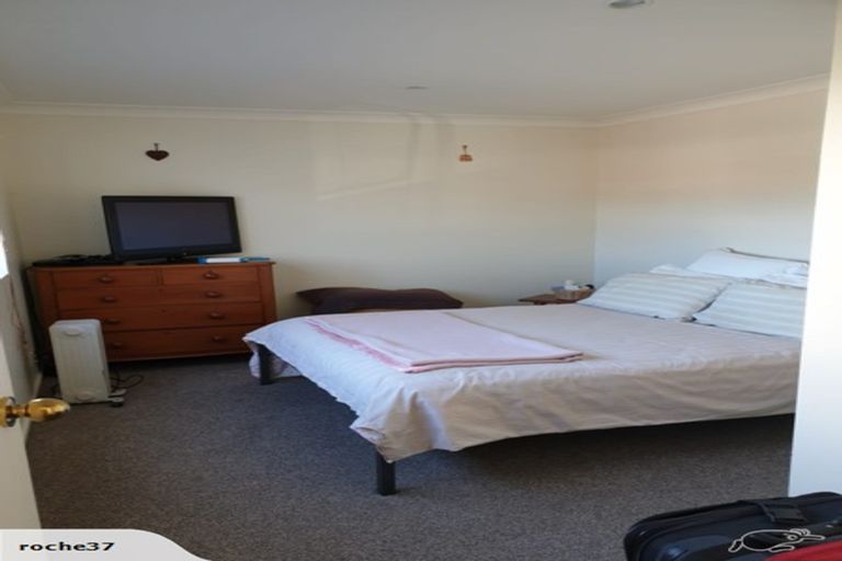 Photo of property in 108b Westchester Drive, Churton Park, Wellington, 6037