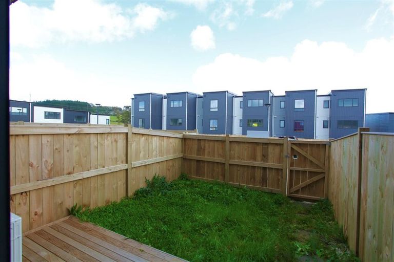 Photo of property in 23 Hearth Street, Flat Bush, Auckland, 2019