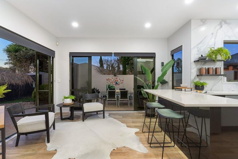 Photo of property in 10 Advance Way, Albany, Auckland, 0632