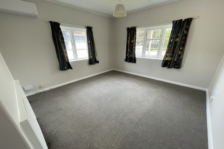 Photo of property in 8 Brook Street, Waiwhetu, Lower Hutt, 5010
