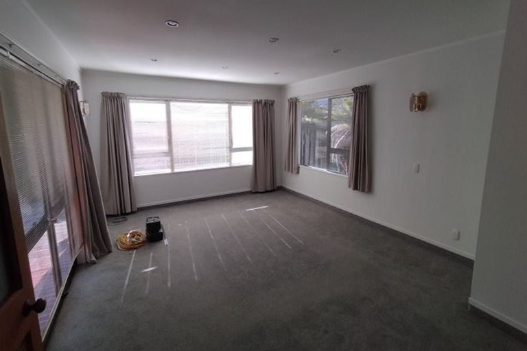 Photo of property in 30 Wyndrum Avenue, Waterloo, Lower Hutt, 5011