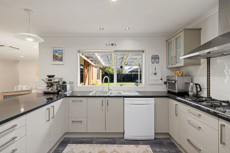 Photo of property in 23 Watkins Road, Cambridge, 3434