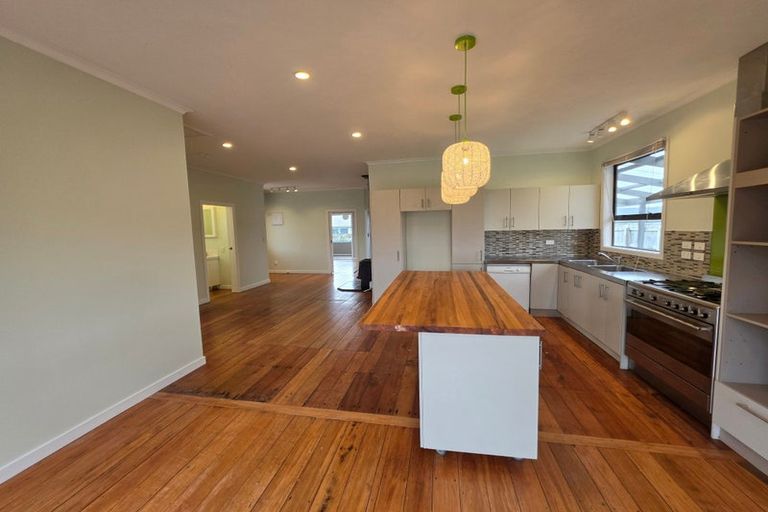 Photo of property in 12 Dal Din Drive, Otaki, 5512