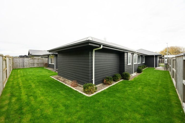 Photo of property in 29 Freedom Drive, Kelvin Grove, Palmerston North, 4414