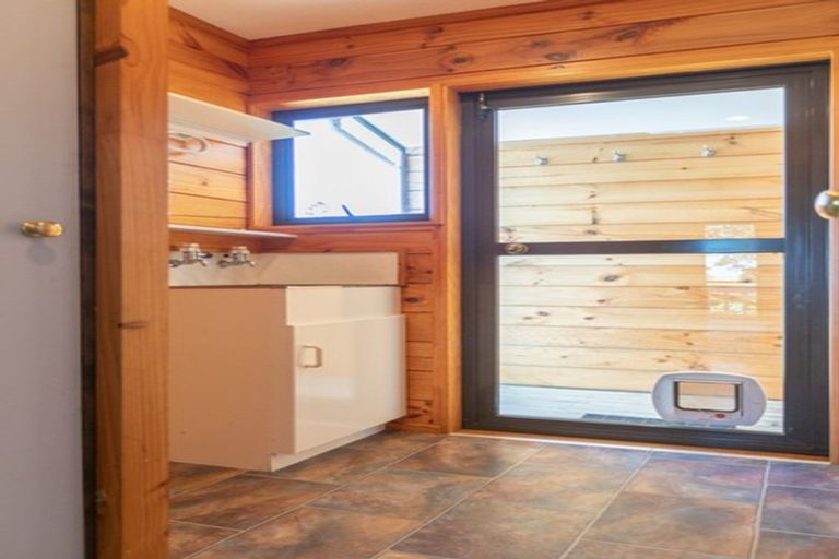 Photo of property in 67 Parerohi Grove, Kuratau, Turangi, 3381