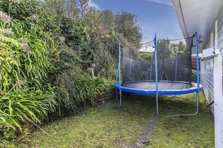 Photo of property in 56 Spinnaker Drive, Whitby, Porirua, 5024