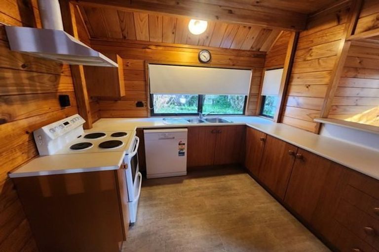 Photo of property in 207a Kawaha Point Road, Kawaha Point, Rotorua, 3010