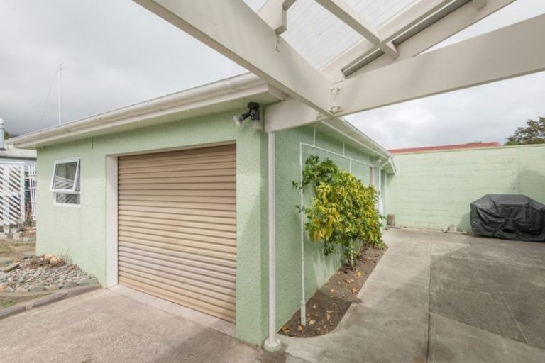 Photo of property in 12 Gilbert Street, Richmond, 7020