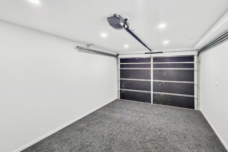 Photo of property in 5/12 Mana Avenue, Titahi Bay, Porirua, 5022