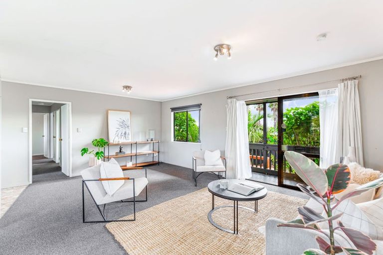 Photo of property in 91a/2 Beach Road, Te Atatu Peninsula, Auckland, 0610